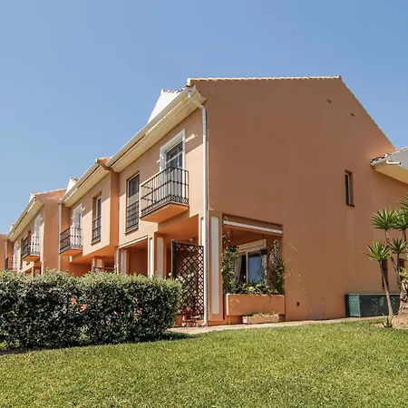 3 Bedroom Cozy In Malaga Casa de Férias Estepona