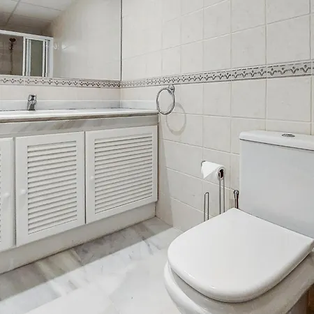 3 Bedroom Cozy In Malaga Casa de Férias