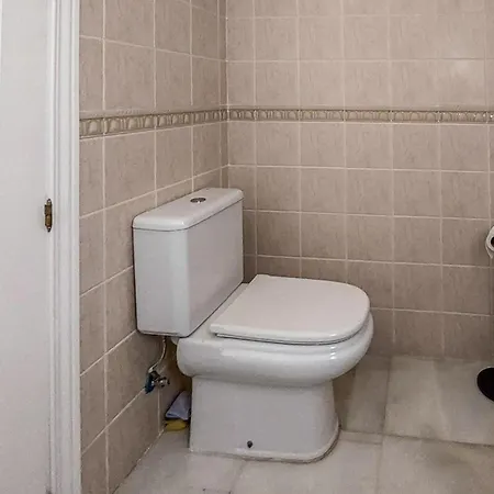 3 Bedroom Amazing In Malaga * Estepona
